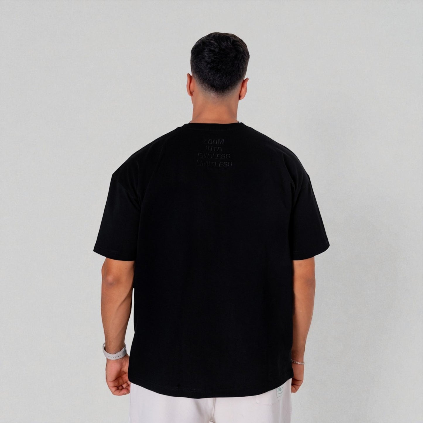 Oversize T-Shirt — (Men / Black)