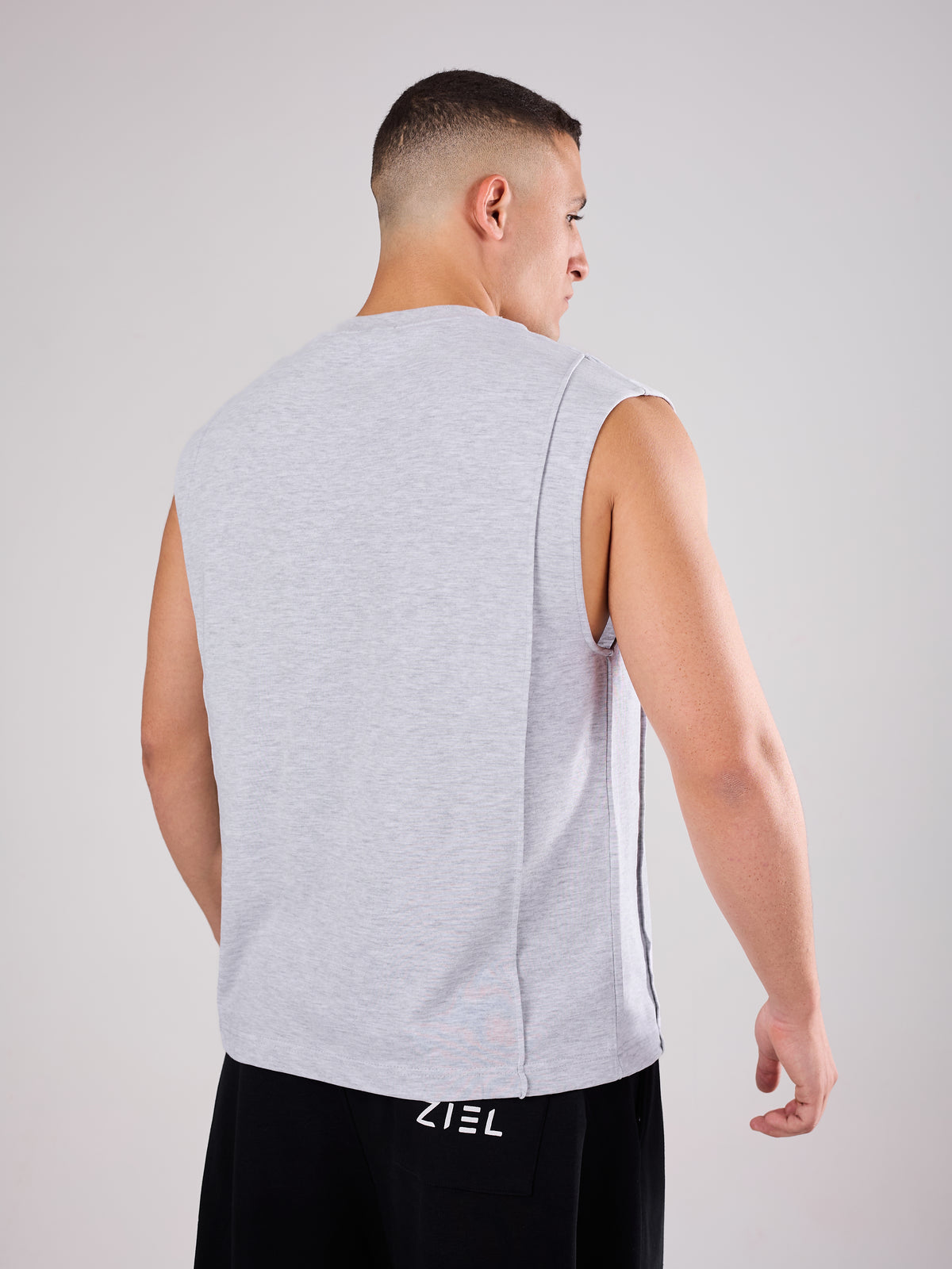 Regular Fit Tank Cut