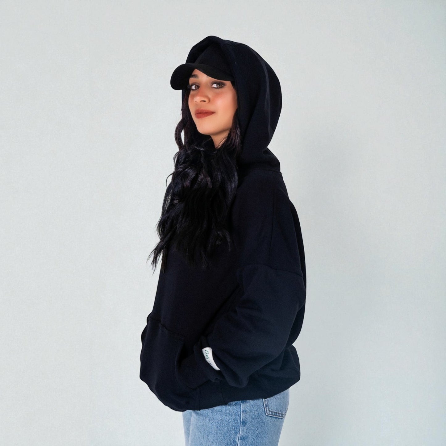 Oversize Hoodie — (Women / black)